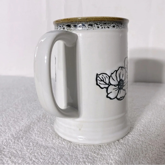 Vintage Capilano Vancouver British Columbia Canada Ceramic Stoneware Mug - Picture 3 of 13